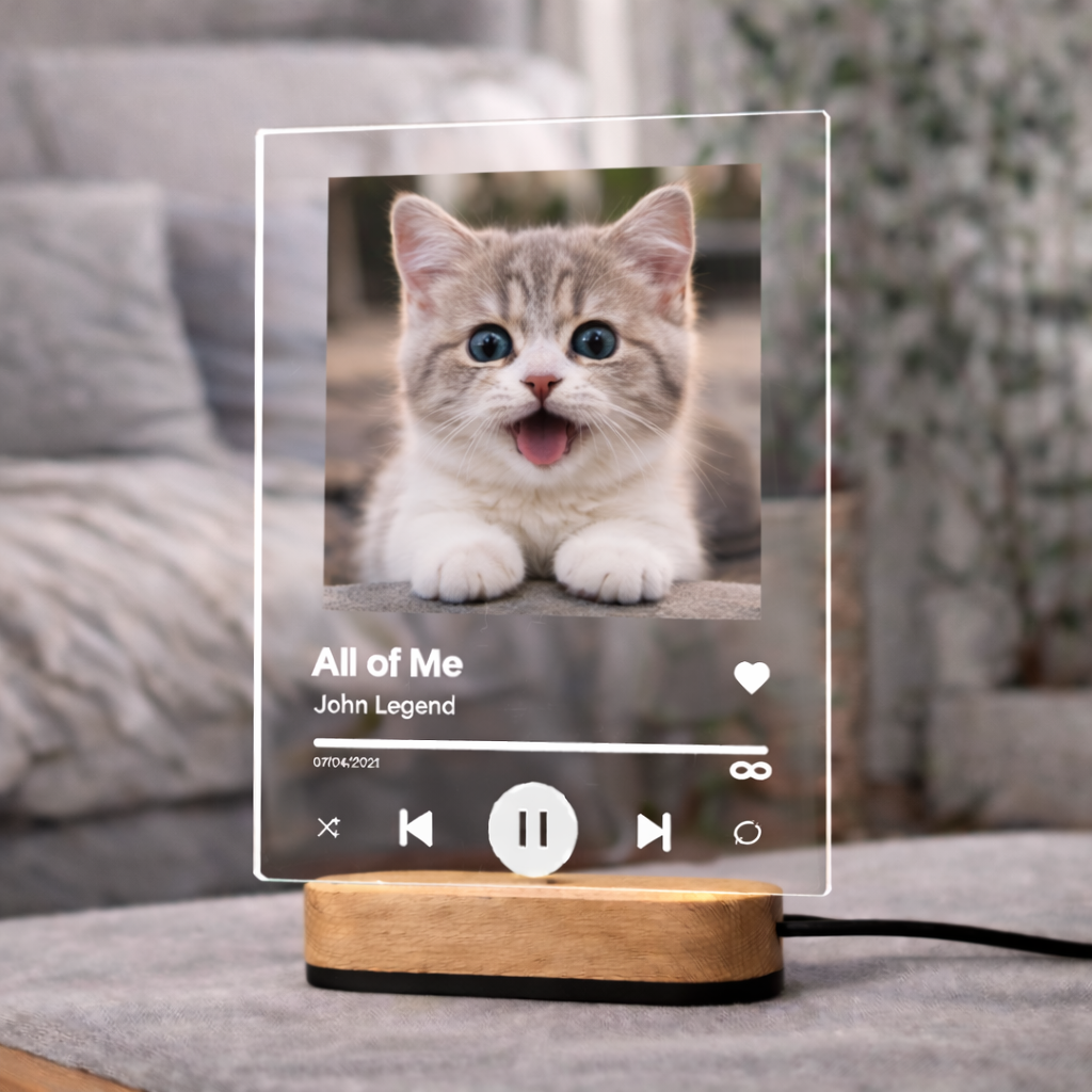 Personalized pet music plaque