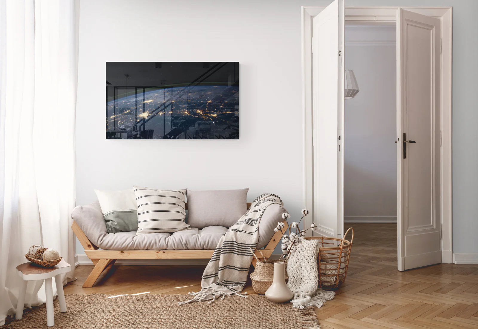 Custom Tempered Glass Wall Art – Personalized Photo & Business Logo Print
